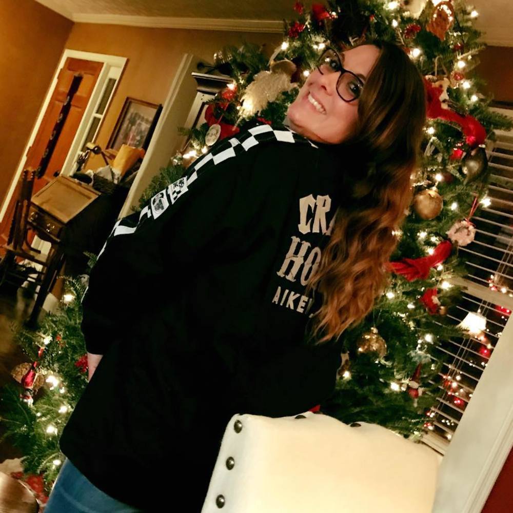 Meet your Posher, Elizabeth